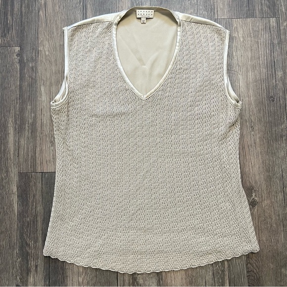 Joseph Aboud Vintage Beige Sleeveles V Neck Silk Rayon Blouse Knit Top Casual 12 - Picture 5 of 13